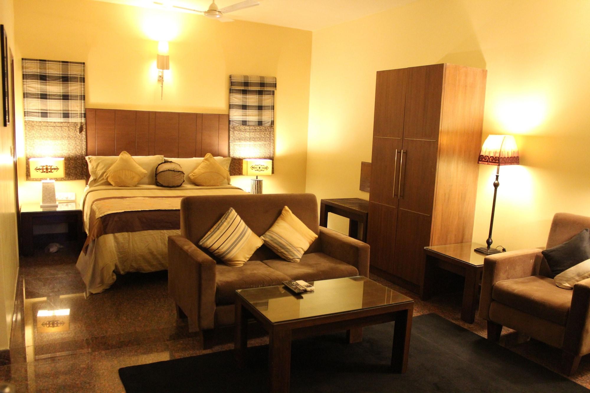 Aparthotel Justa Indiranagar Bangalore Habitación foto