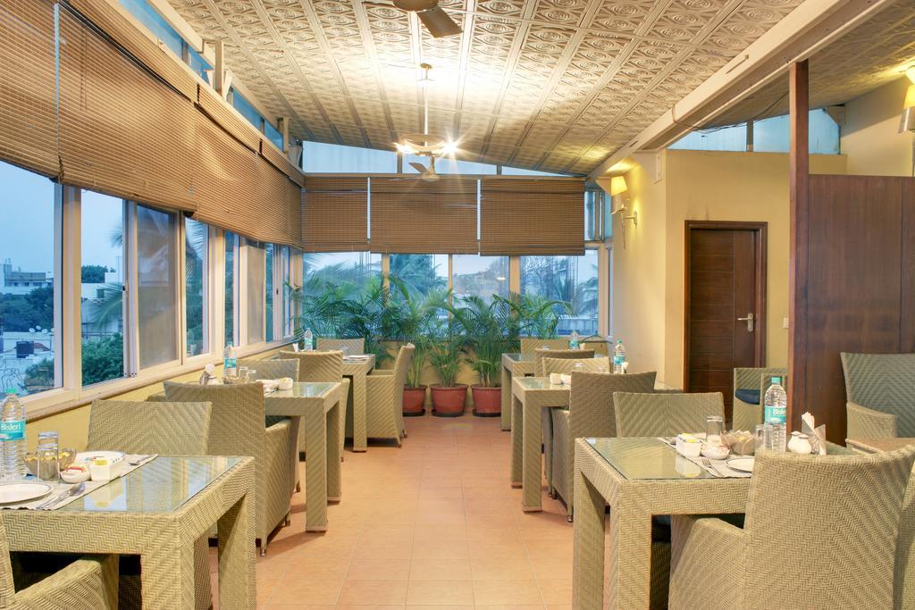 Aparthotel Justa Indiranagar Bangalore Exterior foto
