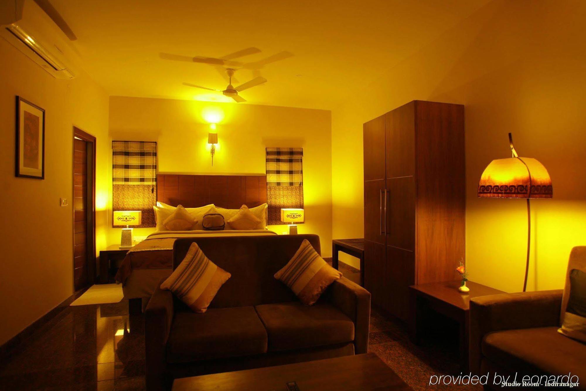 Aparthotel Justa Indiranagar Bangalore Habitación foto