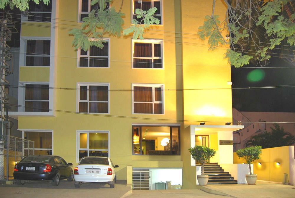 Aparthotel Justa Indiranagar Bangalore Exterior foto